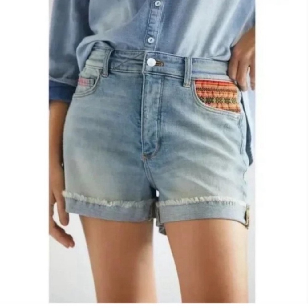 Anthropologie Pilcro High-Rise Embroidered Denim Shorts Rope Belt - Picture 2 of 11